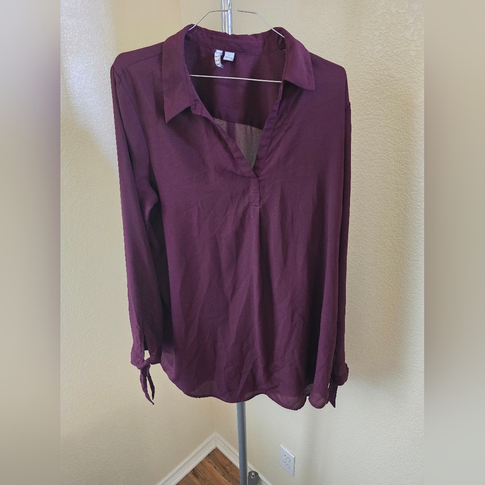 Elle Burgundy Long Sleeve Pullover Top
